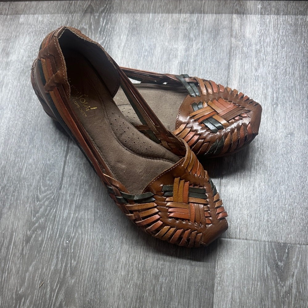Women’s Woven Loafers